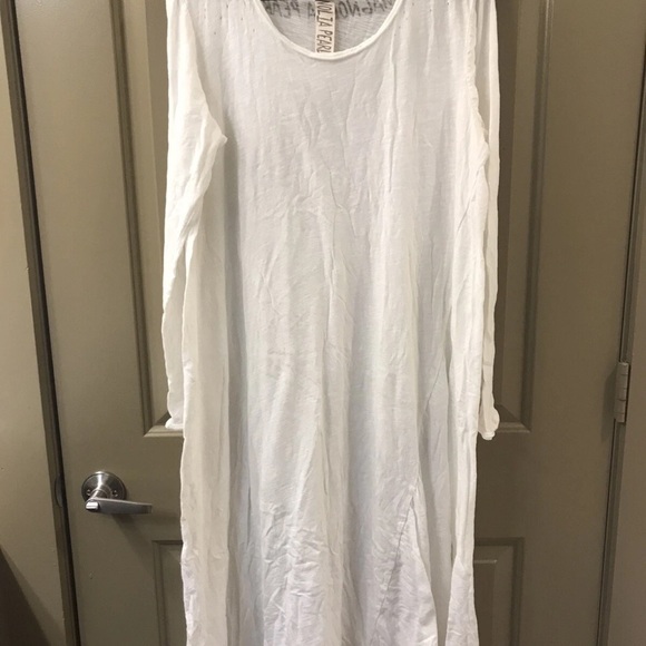 Magnolia Pearl White Maxi Dress (item A60)